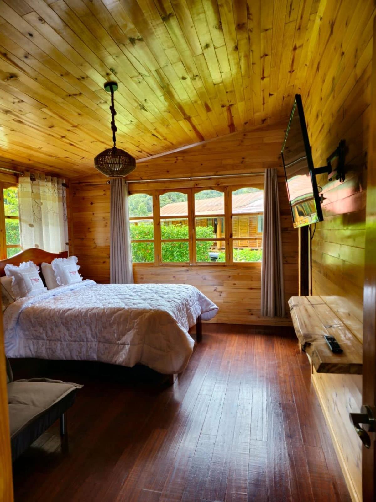 Hassinger Ranch Cabanas Oxapampa Zewnętrze zdjęcie