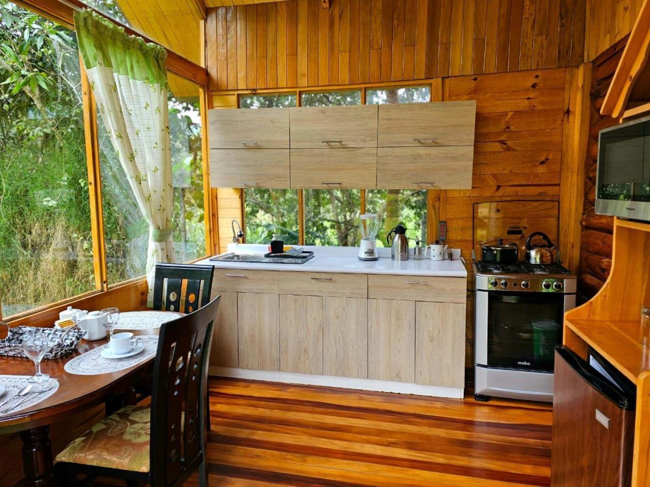 Hassinger Ranch Cabanas Oxapampa Zewnętrze zdjęcie