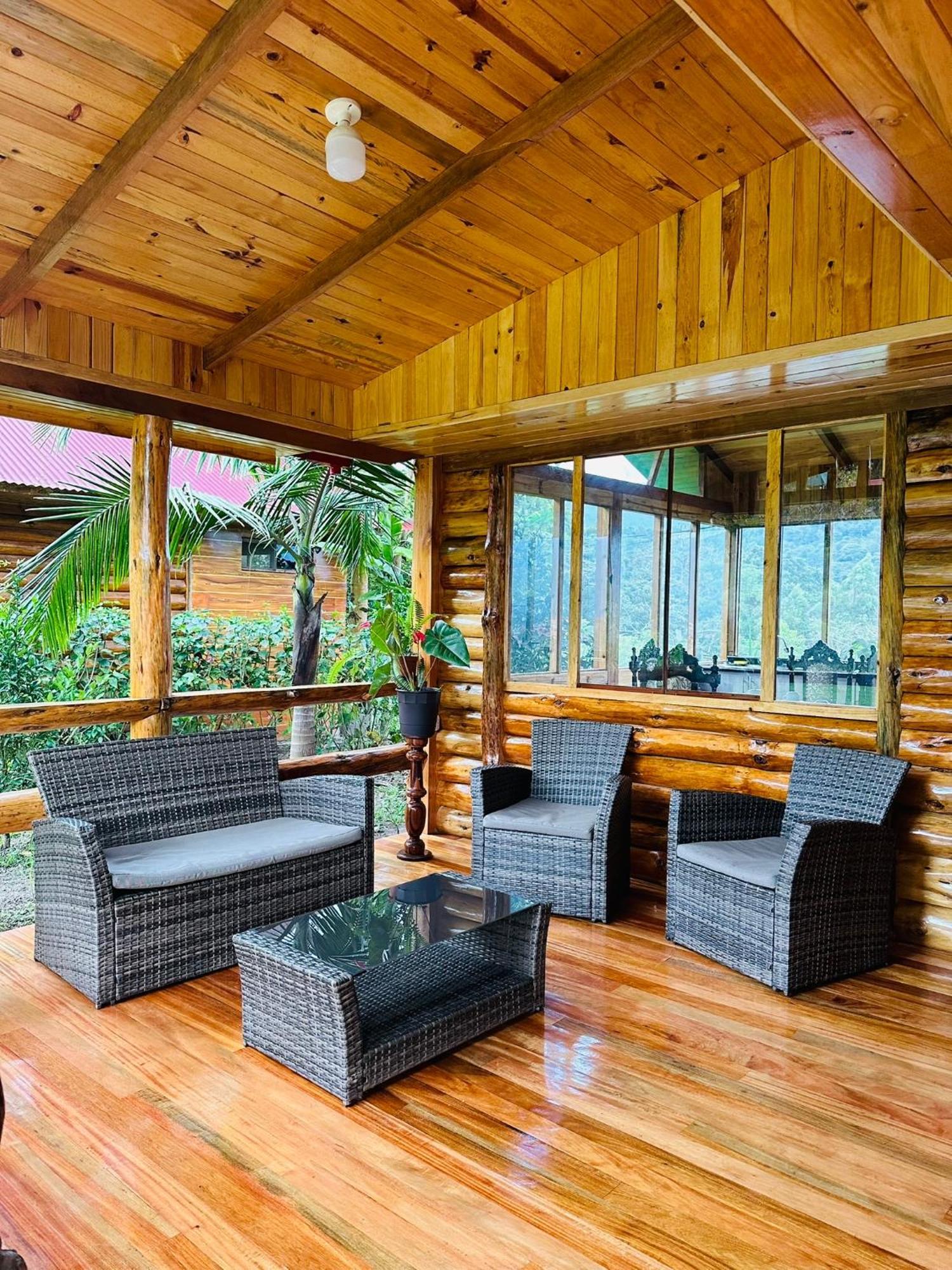 Hassinger Ranch Cabanas Oxapampa Zewnętrze zdjęcie
