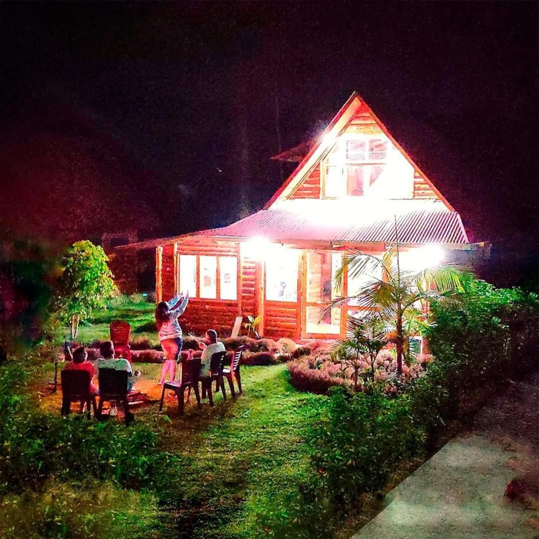 Hassinger Ranch Cabanas Oxapampa Pokój zdjęcie