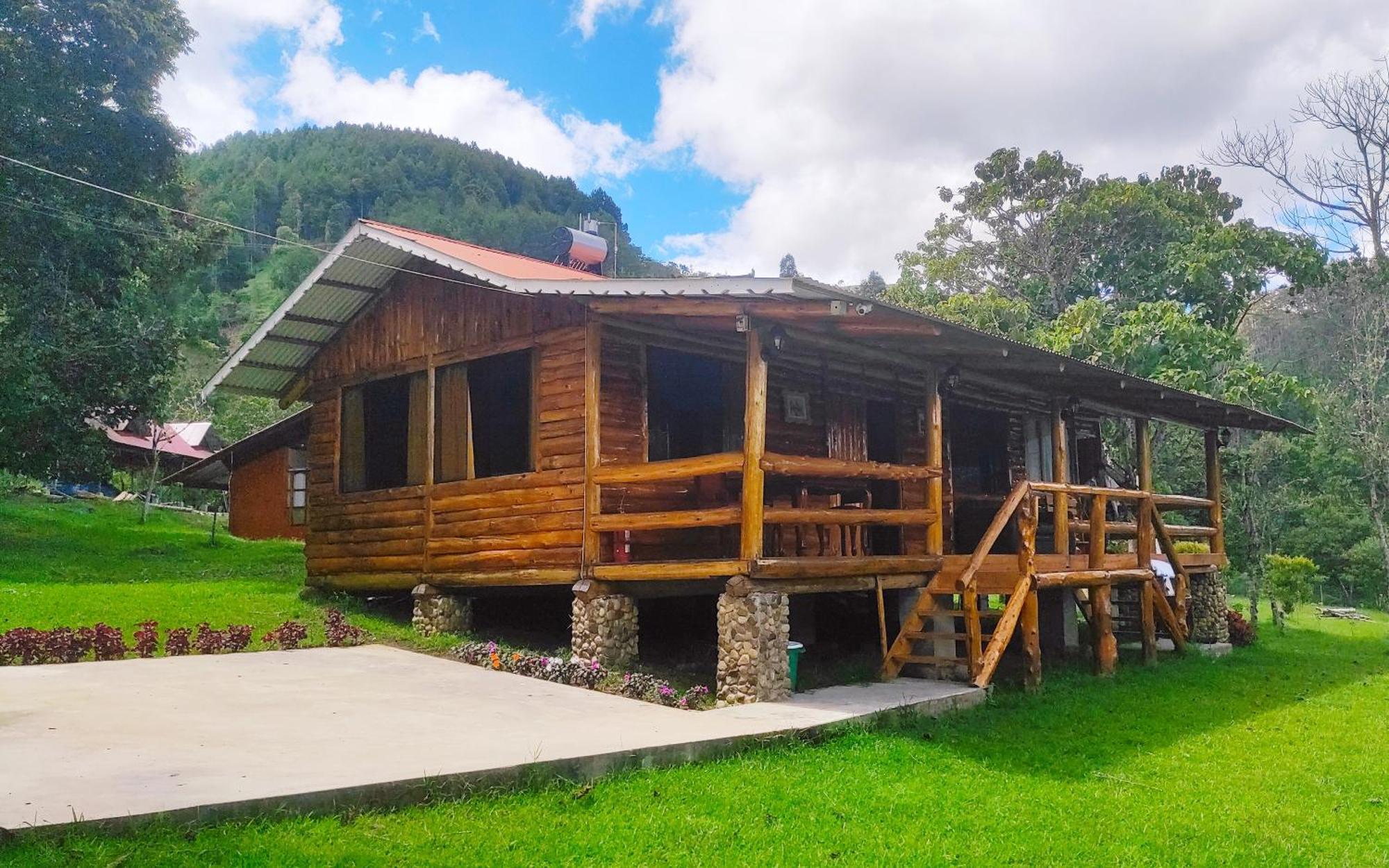 Hassinger Ranch Cabanas Oxapampa Pokój zdjęcie