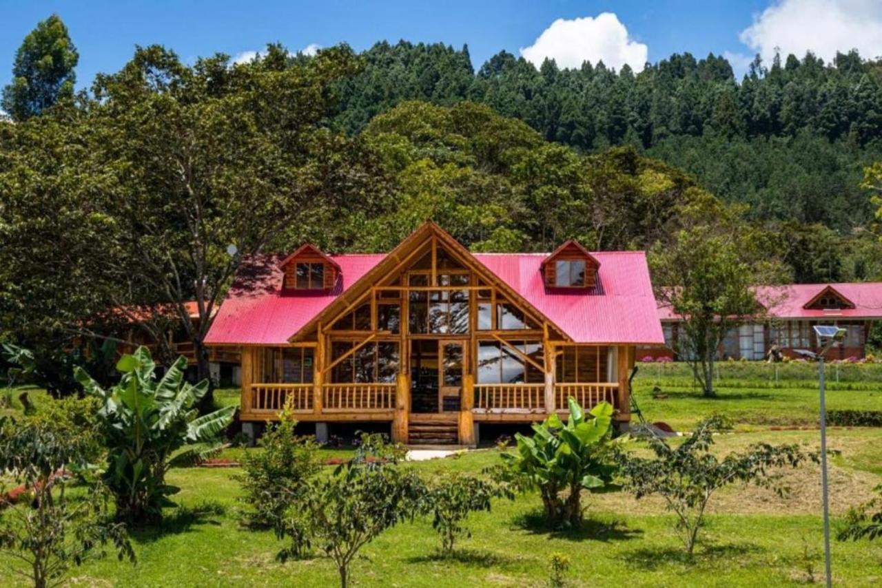 Hassinger Ranch Cabanas Oxapampa Zewnętrze zdjęcie
